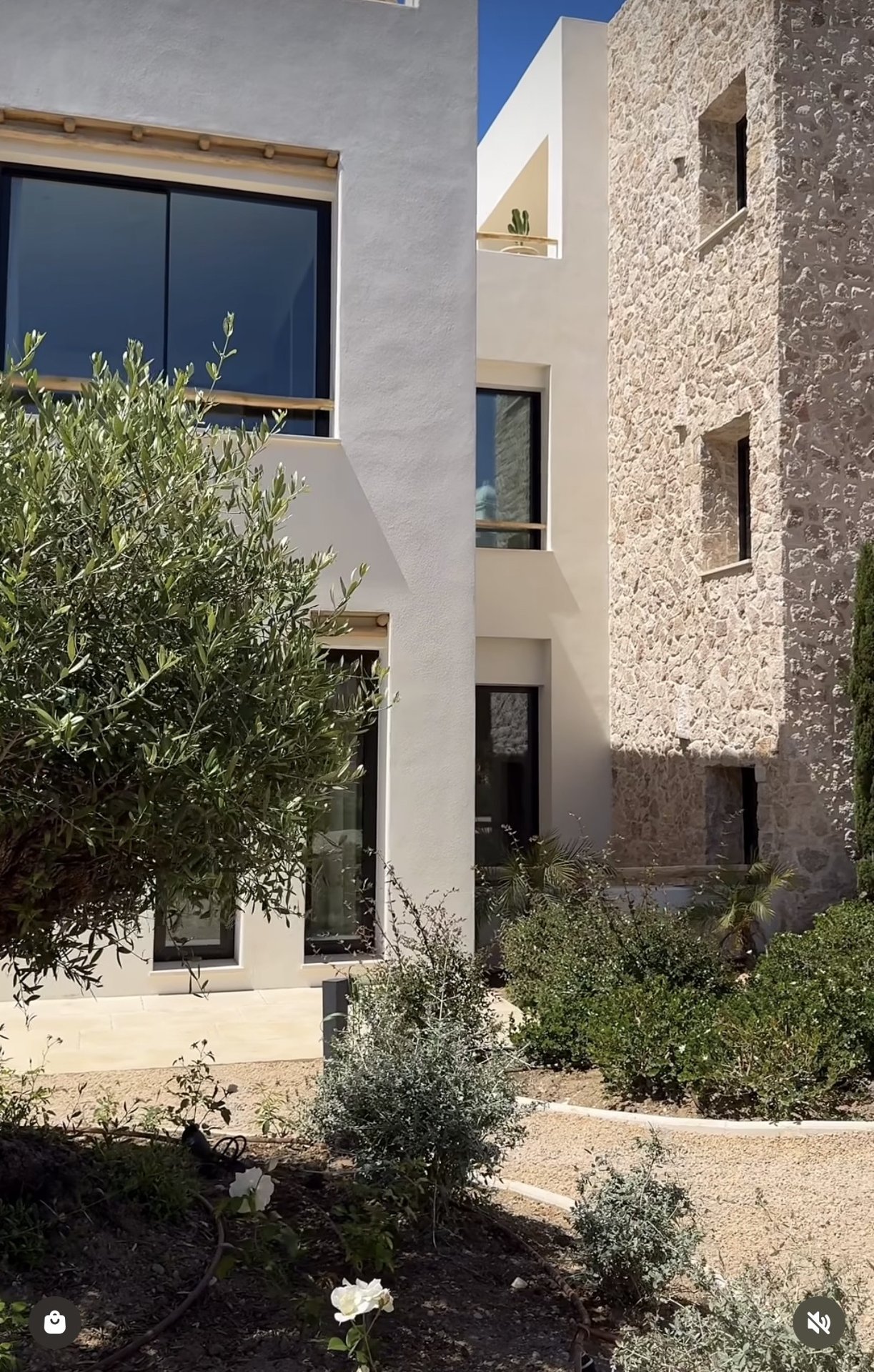 Référence d’inspiration : façades & matières minérales, image 2
